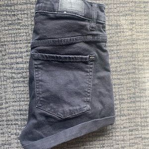 Garage shorts